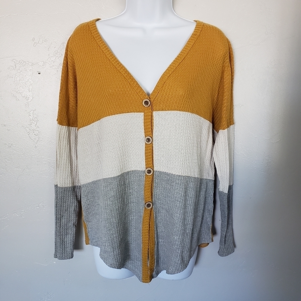 Bibi Medium Long Sleeve Shirt Waffle Knit Colorblock Mustard White Grey Top